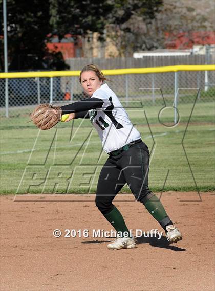 Thumbnail 3 in Golden Valley @ Tehachapi photogallery.