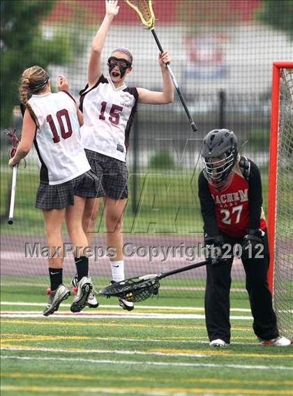 Thumbnail 3 in Sachem East @ Bay Shore (Division I Playoff) photogallery.