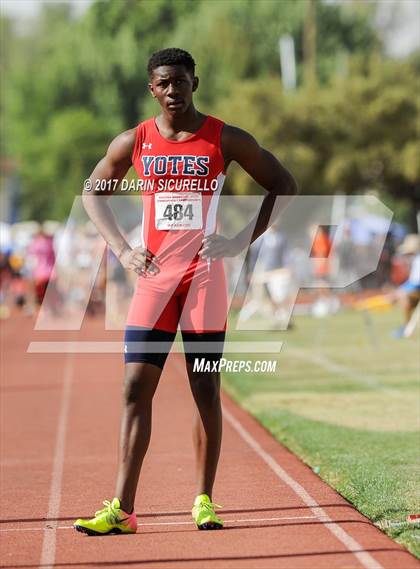 Thumbnail 1 in AIA Track and Field Finals (Boys Track Events) photogallery.