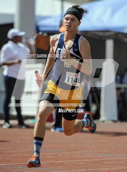 Thumbnail 3 in AIA Track and Field Finals (Boys Track Events) photogallery.