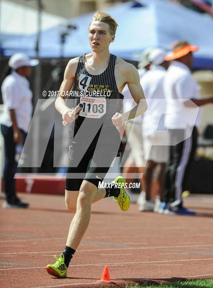 Thumbnail 1 in AIA Track and Field Finals (Boys Track Events) photogallery.