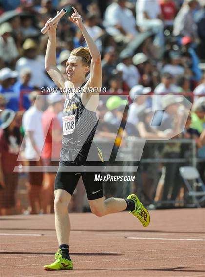 Thumbnail 3 in AIA Track and Field Finals (Boys Track Events) photogallery.