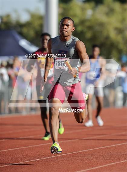 Thumbnail 1 in AIA Track and Field Finals (Boys Track Events) photogallery.