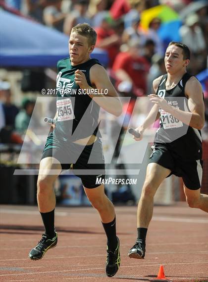 Thumbnail 1 in AIA Track and Field Finals (Boys Track Events) photogallery.