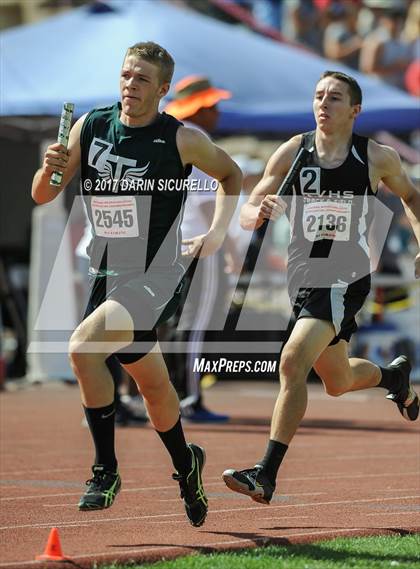 Thumbnail 1 in AIA Track and Field Finals (Boys Track Events) photogallery.