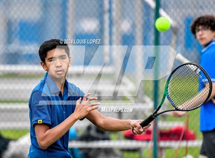 Thumbnail 3 in San Dimas @ Charter Oak photogallery.