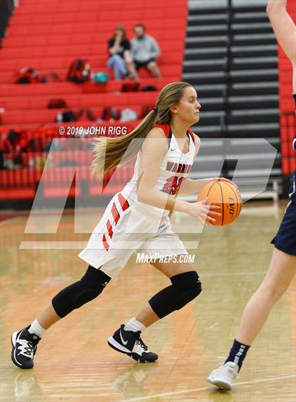Thumbnail 1 in Creekview @ Cherokee photogallery.