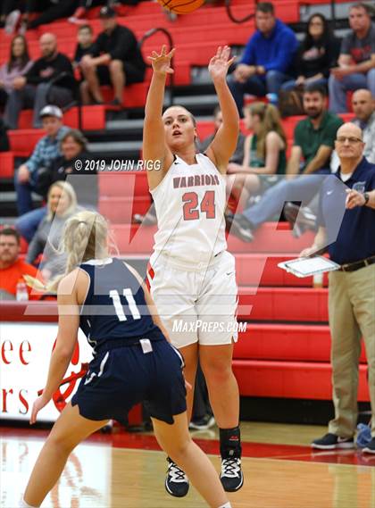 Thumbnail 2 in Creekview @ Cherokee photogallery.