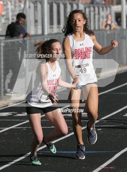 Thumbnail 2 in West Mecklenburg Hawk Invitational photogallery.