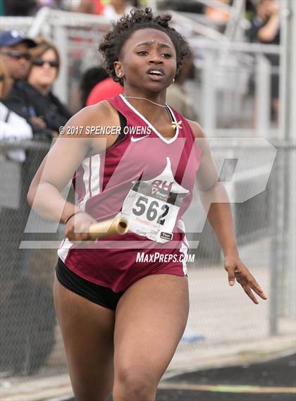 Thumbnail 2 in West Mecklenburg Hawk Invitational photogallery.