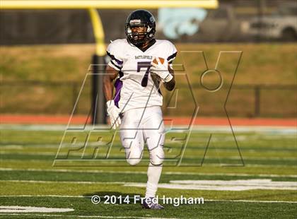 Thumbnail 3 in Battlefield @ Centreville (VHSL 6A North Regional Semifinal) photogallery.