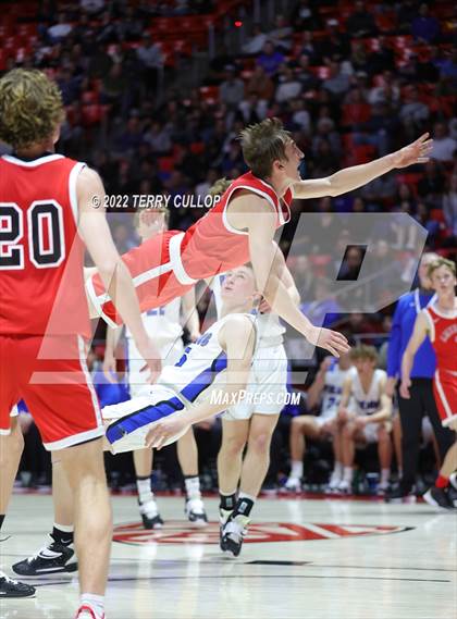 Thumbnail 1 in American Fork vs. Pleasant Grove (UHSAA 6A Semifinal) photogallery.