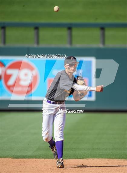 Thumbnail 1 in Kingman Academy vs. Blue Ridge photogallery.