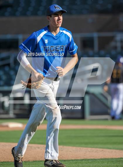Thumbnail 1 in Kingman Academy vs. Blue Ridge photogallery.