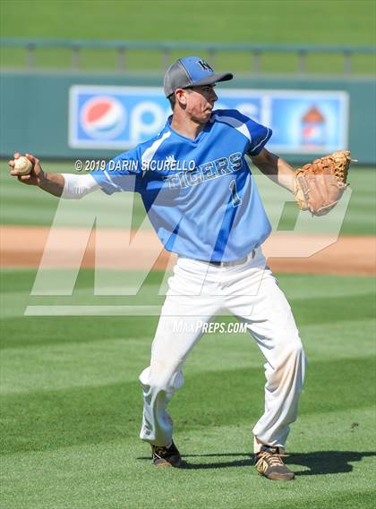 Thumbnail 3 in Kingman Academy vs. Blue Ridge photogallery.