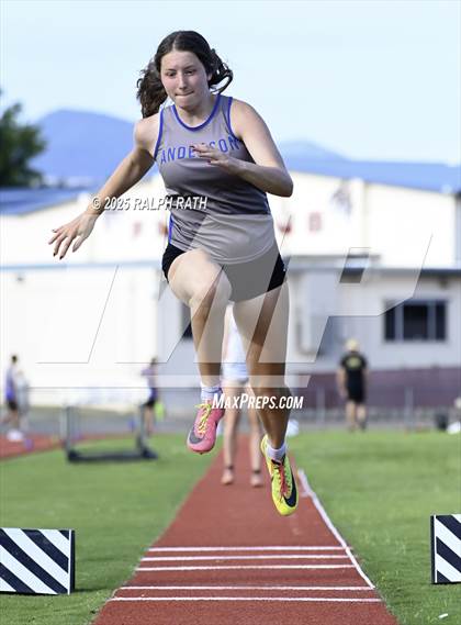 Thumbnail 3 in CIF NS Division 2 Finals (Triple Jump) photogallery.