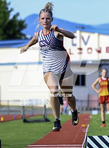Thumbnail 2 in CIF NS Division 2 Finals (Triple Jump) photogallery.