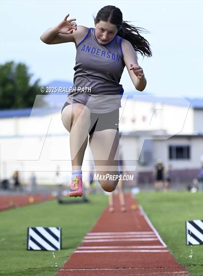 Thumbnail 1 in CIF NS Division 2 Finals (Triple Jump) photogallery.