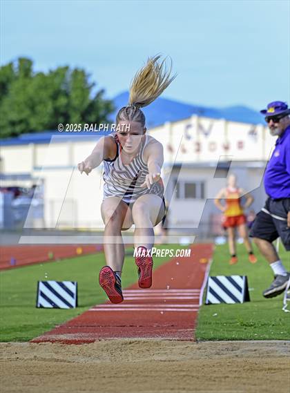 Thumbnail 3 in CIF NS Division 2 Finals (Triple Jump) photogallery.