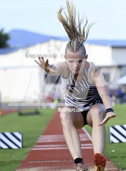 Thumbnail 1 in CIF NS Division 2 Finals (Triple Jump) photogallery.