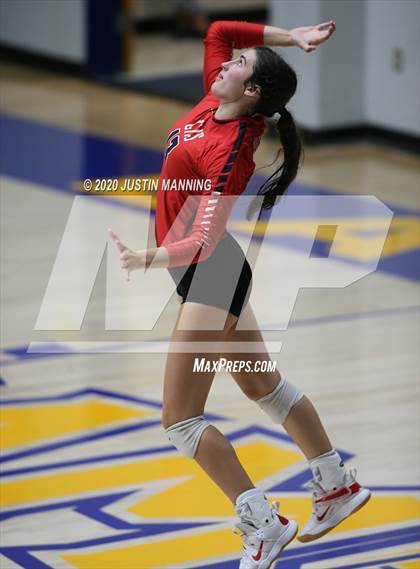 Thumbnail 2 in Cabot @ Lakeside photogallery.