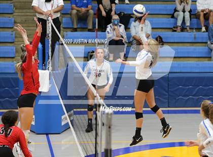 Thumbnail 2 in Cabot @ Lakeside photogallery.