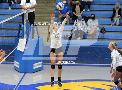 Thumbnail 2 in Cabot @ Lakeside photogallery.