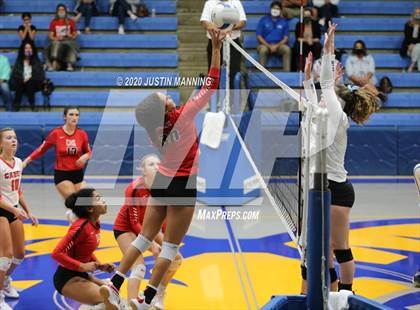 Thumbnail 2 in Cabot @ Lakeside photogallery.