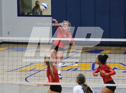 Thumbnail 1 in Cabot @ Lakeside photogallery.