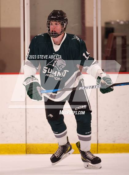 Thumbnail 1 in Summit @ Kent Denver (CHSAA 4A First Round) photogallery.