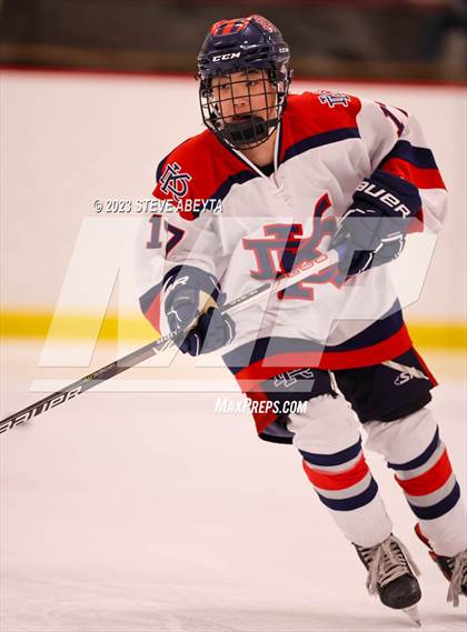 Thumbnail 3 in Summit @ Kent Denver (CHSAA 4A First Round) photogallery.