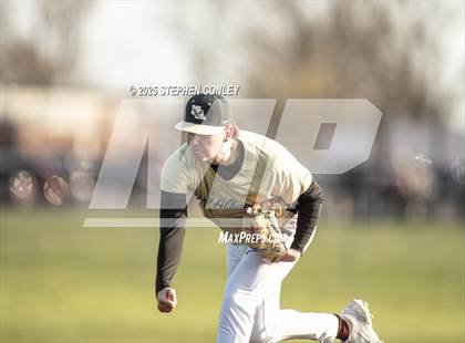Thumbnail 3 in New Albany @ Newark  photogallery.