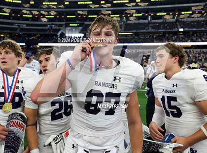 Thumbnail 2 in Smithson Valley @ Highland Park (UIL 5A Football Division I Final Medal Ceremony) photogallery.