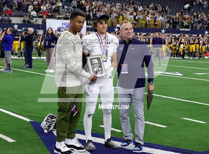 Thumbnail 2 in Smithson Valley @ Highland Park (UIL 5A Football Division I Final Medal Ceremony) photogallery.