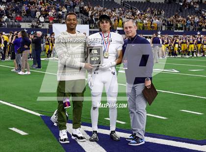 Thumbnail 3 in Smithson Valley @ Highland Park (UIL 5A Football Division I Final Medal Ceremony) photogallery.