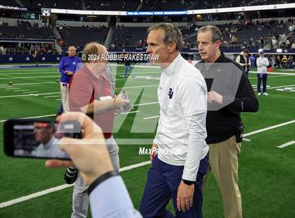 Thumbnail 1 in Smithson Valley @ Highland Park (UIL 5A Football Division I Final Medal Ceremony) photogallery.