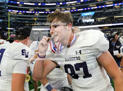 Thumbnail 1 in Smithson Valley @ Highland Park (UIL 5A Football Division I Final Medal Ceremony) photogallery.