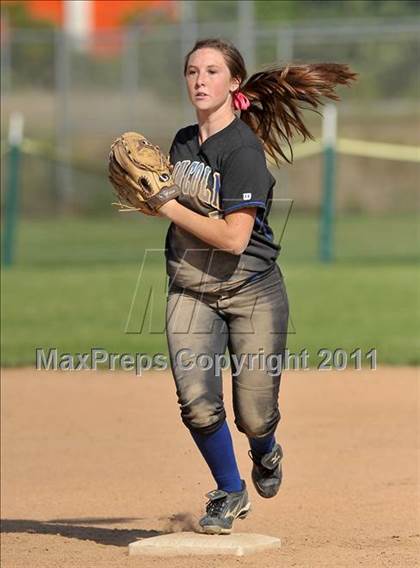 Thumbnail 1 in Lincoln vs. Pioneer (CIF SJS D3 Playoffs) photogallery.