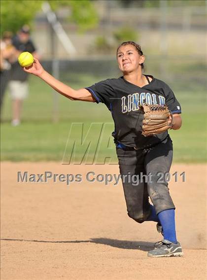 Thumbnail 1 in Lincoln vs. Pioneer (CIF SJS D3 Playoffs) photogallery.