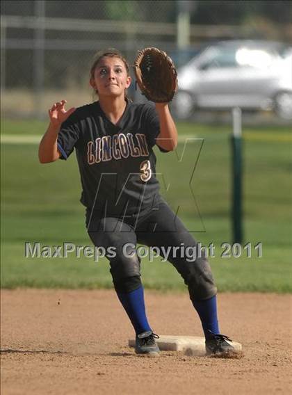 Thumbnail 2 in Lincoln vs. Pioneer (CIF SJS D3 Playoffs) photogallery.