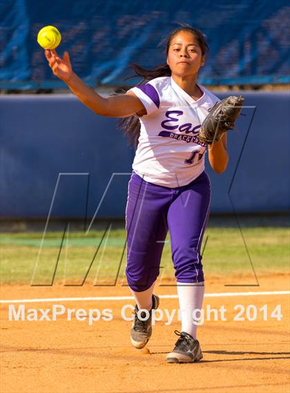 Thumbnail 3 in Boerne-Champion @ Brackenridge (UIL 4A Bi-District Playoff) photogallery.