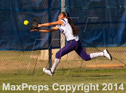 Thumbnail 2 in Boerne-Champion @ Brackenridge (UIL 4A Bi-District Playoff) photogallery.