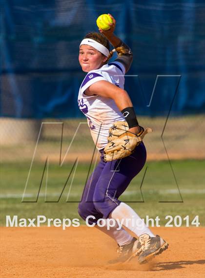 Thumbnail 1 in Boerne-Champion @ Brackenridge (UIL 4A Bi-District Playoff) photogallery.