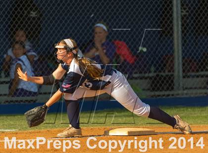 Thumbnail 1 in Boerne-Champion @ Brackenridge (UIL 4A Bi-District Playoff) photogallery.