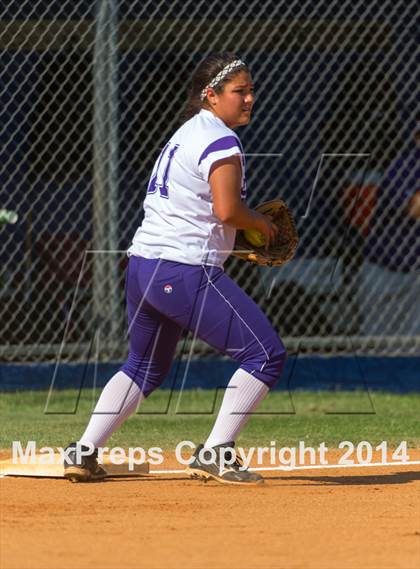 Thumbnail 1 in Boerne-Champion @ Brackenridge (UIL 4A Bi-District Playoff) photogallery.