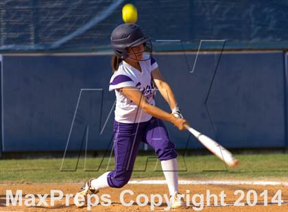Thumbnail 3 in Boerne-Champion @ Brackenridge (UIL 4A Bi-District Playoff) photogallery.