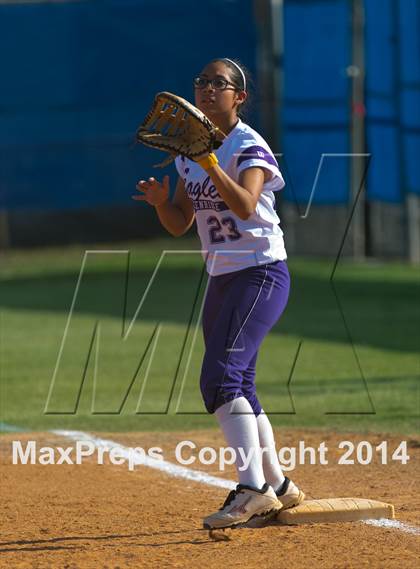 Thumbnail 1 in Boerne-Champion @ Brackenridge (UIL 4A Bi-District Playoff) photogallery.