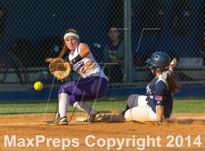 Thumbnail 3 in Boerne-Champion @ Brackenridge (UIL 4A Bi-District Playoff) photogallery.