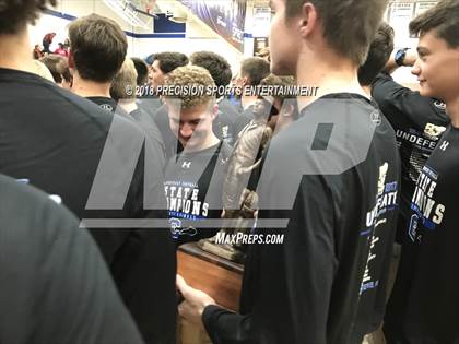 Thumbnail 3 in Covington Catholic TOC Ceremony photogallery.