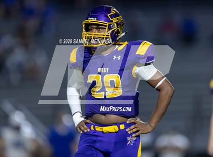 Thumbnail 3 in Kearney @ Bellevue West photogallery.